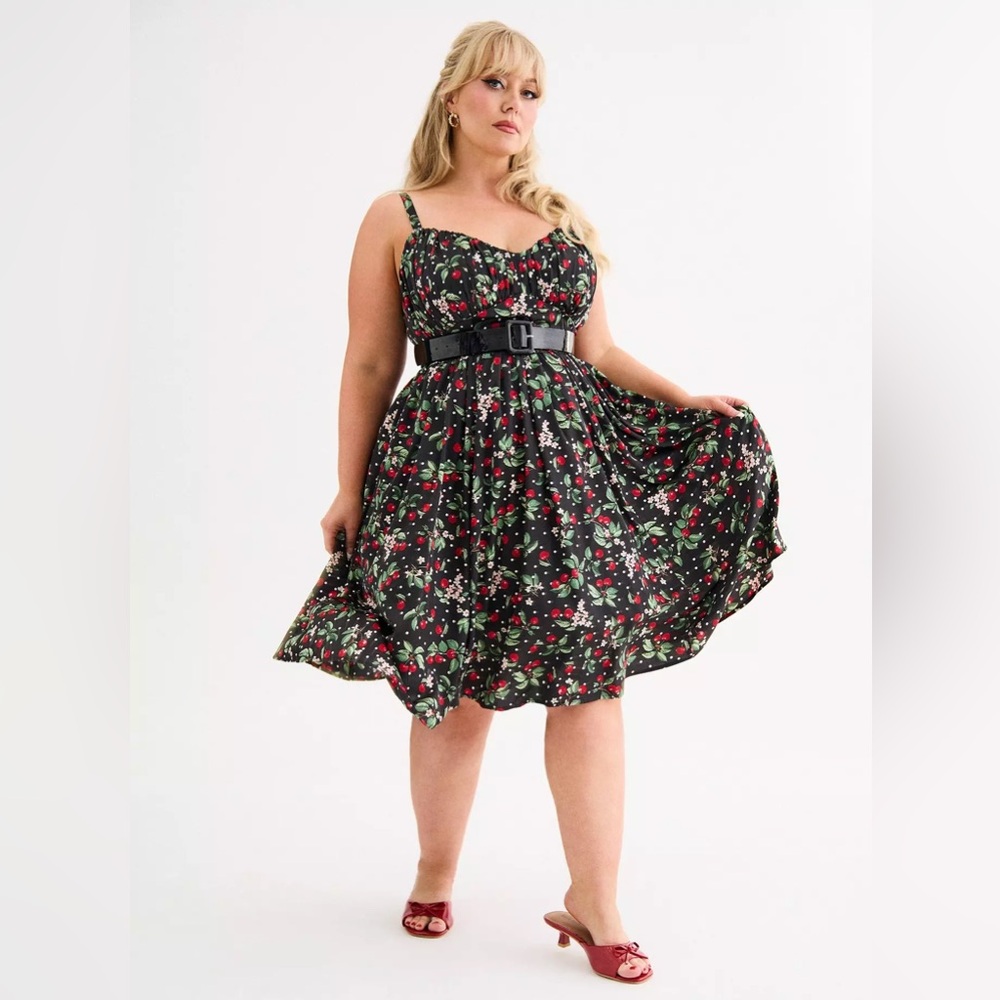 Torrid | Retro Chic Pleated Swing Dress
